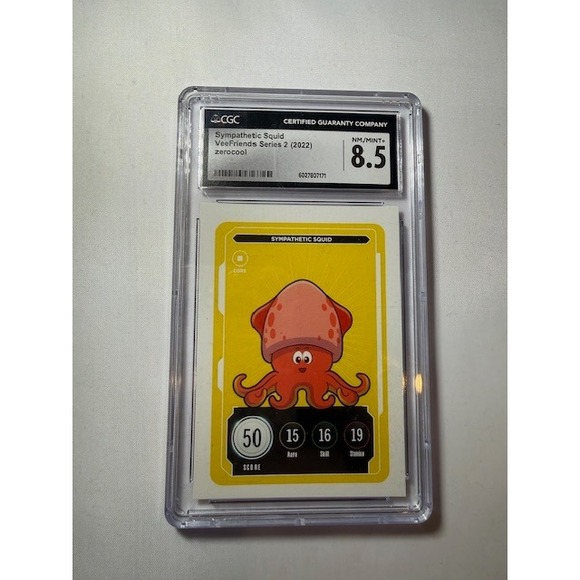 zerocool Other - CGC 8.5 Sympathetic Squid VeeFriends Series 2 2022 Zerocool Core Trading Card